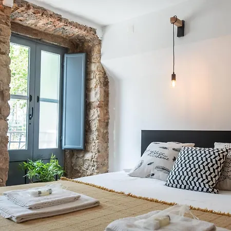 Apartament Original Photographers Studio In Alcantara