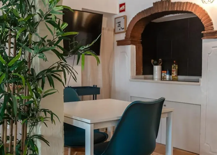 Апартаменты Original Photographers Studio In Alcantara